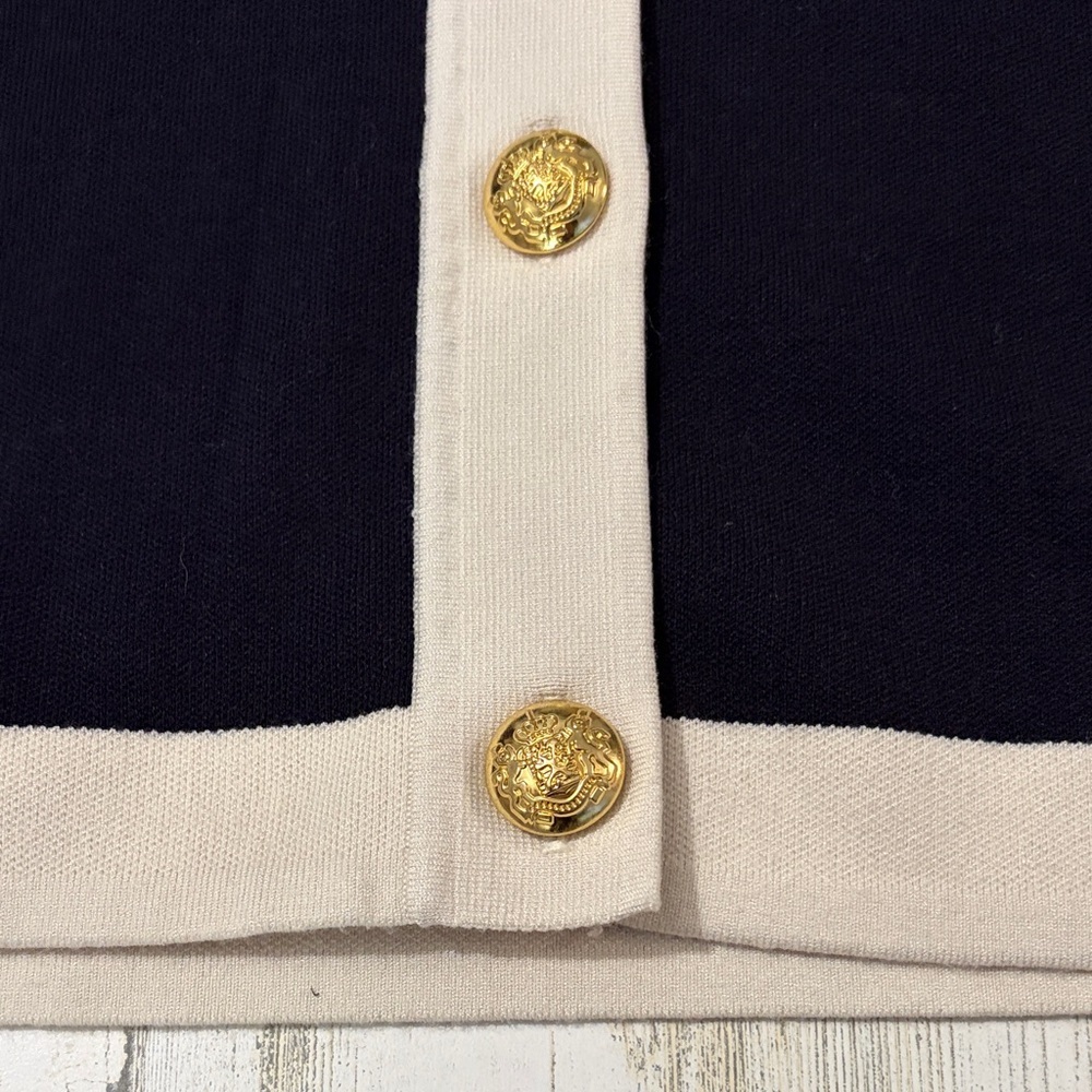 Tuckernuck Navy and Cream Cardigan Size XXL - Picture 3 of 11
